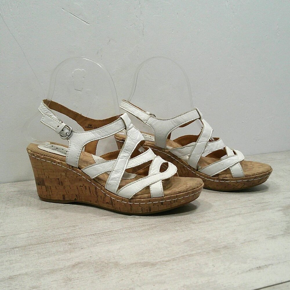 b.o.c Born Concept White Leather Strappy Cork Bottom Wedge Size 7 M